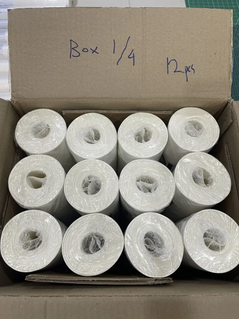 วอลเปเปอร์ติดผนังลายเรียบหรู